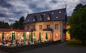 Hotel Mezni Louka